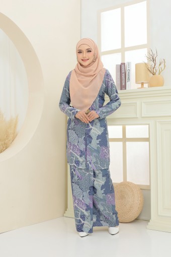 Umairaa Kebarung Purple