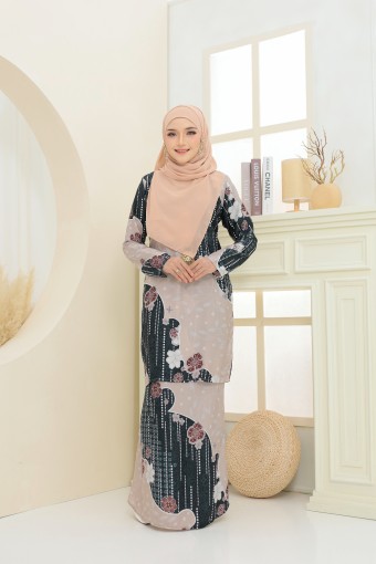 Milea Kurung Moden Black Nude