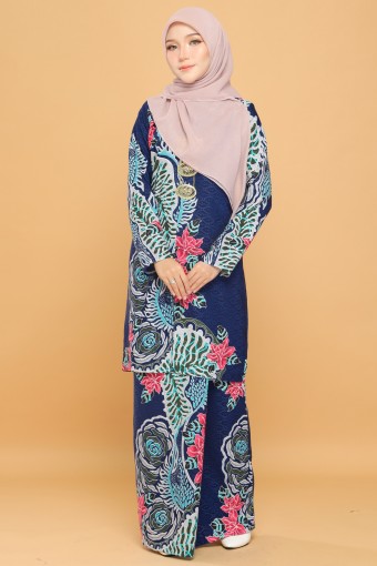 Melati Kebarung Batik Ironless Navy Blue