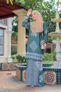 Warda Bateeq Kurung Moden Dusty Green