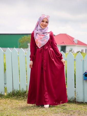 The Freya Dress Red Maroon