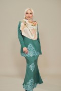 Raina Kurung Sulam Dusty Green