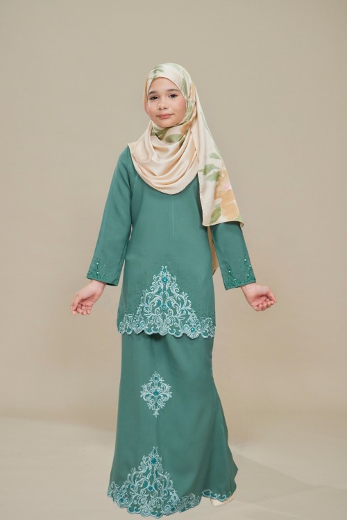 Raina Kurung Sulam Dusty Green Kids