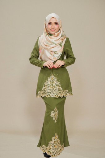 Raina Kurung Sulam Olive Green