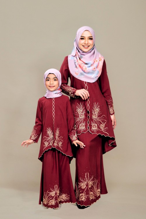 Charlene Kurung Sulam Kids Maroon