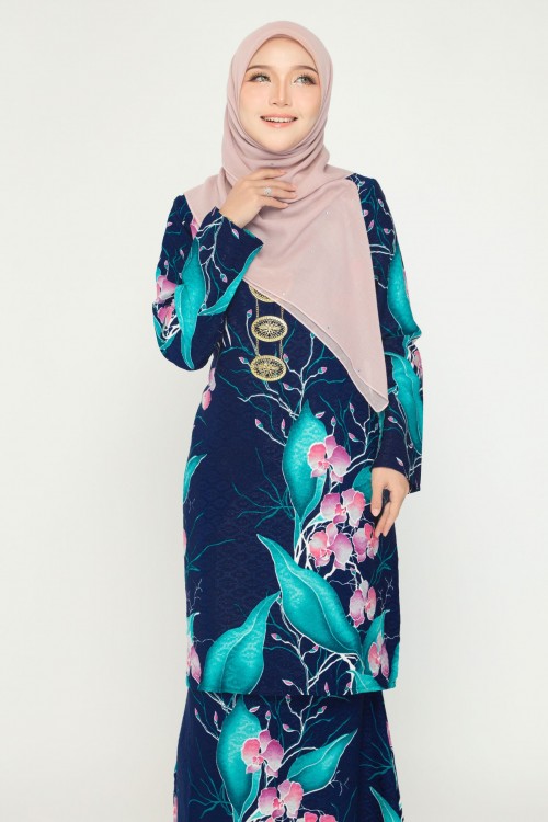 Orked Kurung Moden Batik Navy Blue