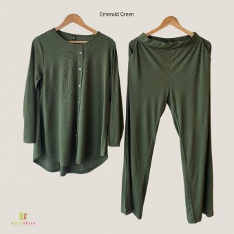 Bella Suit Ironless Emerald Green