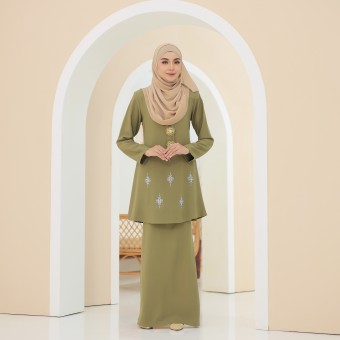 Manees Kurung Moden Olive Green