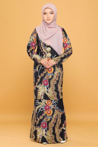 Rafflesia Kurung Moden Batik Black