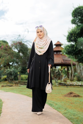 Lesty Suit Black