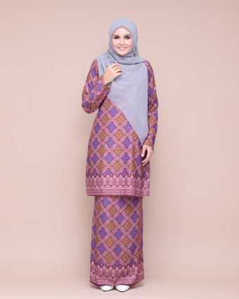 Tun Fatema Plum Pink