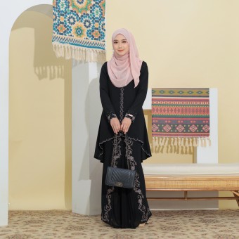 Embun Sulam Kurung Black
