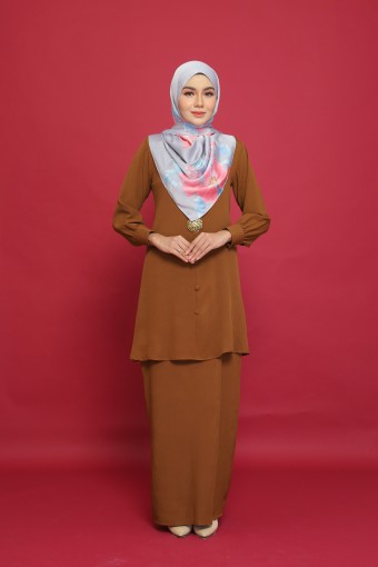 Aeera Kurung Peanut Brown