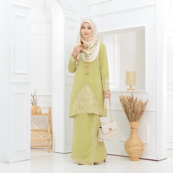 Kalthum Sulam Kurung Green Wasabi