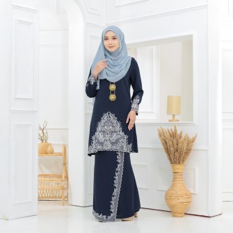 Kalthum Sulam Kurung Navy Blue