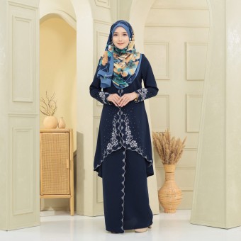 Anum Sulam Kurung Navy Blue