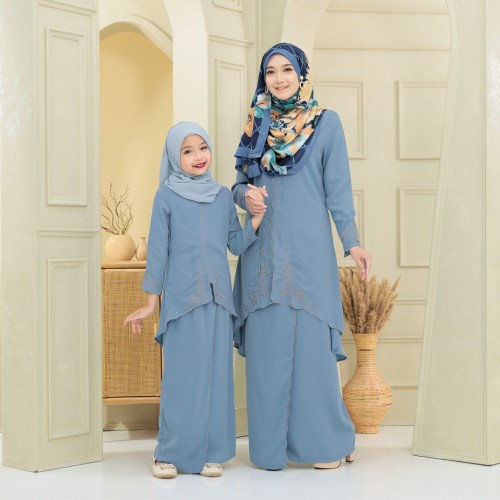 Anum Sulam Kurung Sky Blue